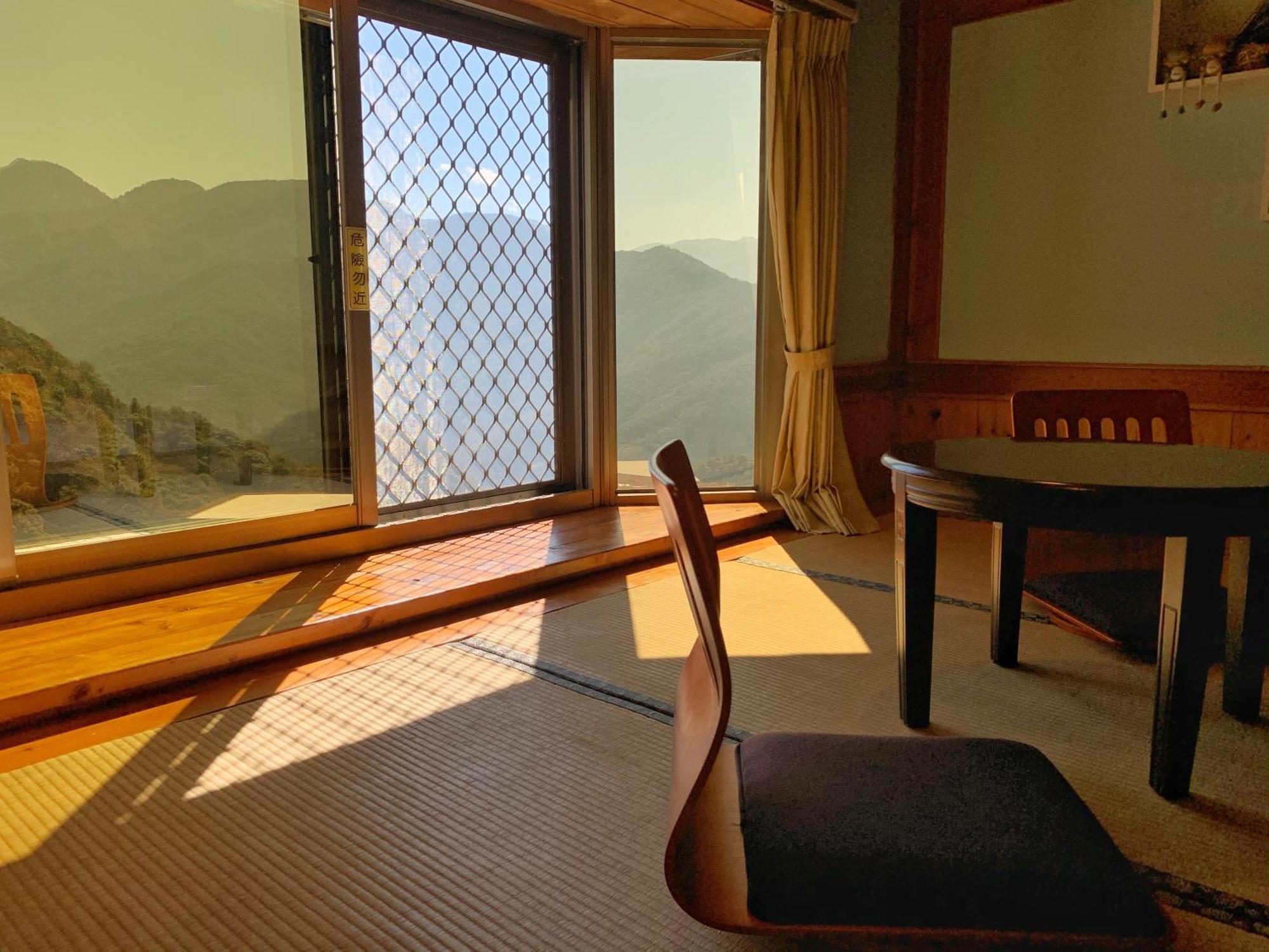 רן-איי Tian Hsiang Tea B&B חדר תמונה