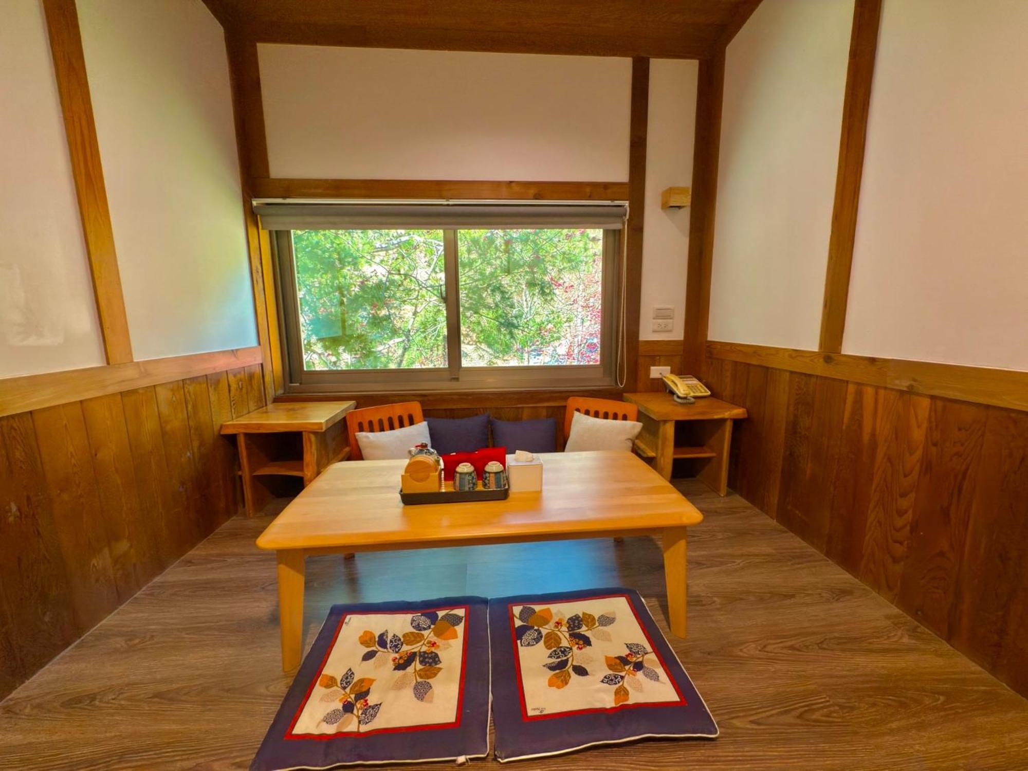 רן-איי Tian Hsiang Tea B&B חדר תמונה